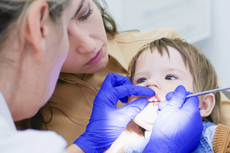 Quando Levar O Beb Ao Dentista Pela Vez Cl Nica Debora Ayala